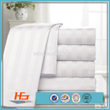 China fábrica estoque único tamanho barato branco 1 cm tira de cama de cetim / propagação da cama / folha plana